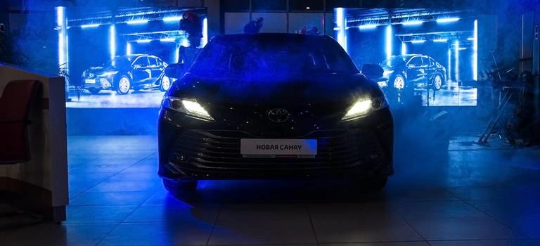 ПРЕЗЕНТАЦИЯ АБСОЛЮТНО НОВОЙ TOYOTA CAMRY В ТОЙОТА ИЗМАЙЛОВО И ТОЙОТА ЛЮБЕРЦЫ!
